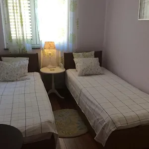  Apartment Sinikovic