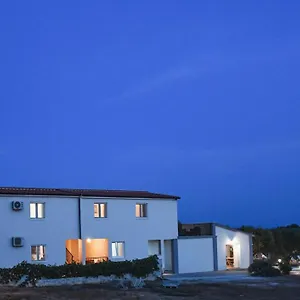Olea , Weißenburg Kroatien